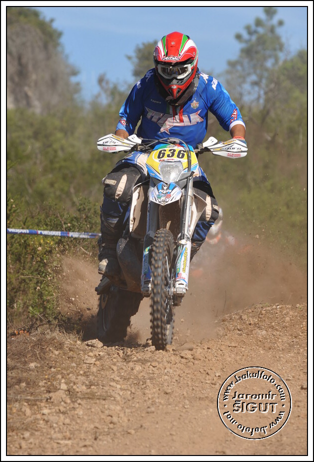 1den_0661.jpg