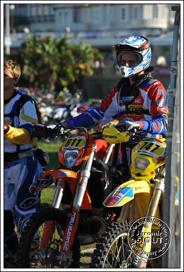 1den_0264.jpg