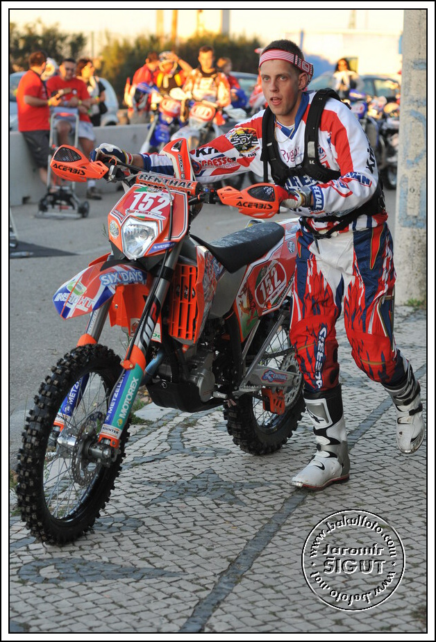 1den_0025.jpg