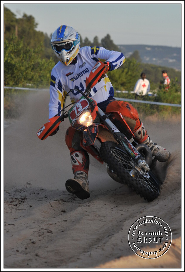 2den_0077.jpg