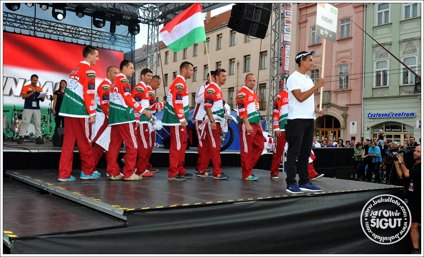 dsc_1056.jpg