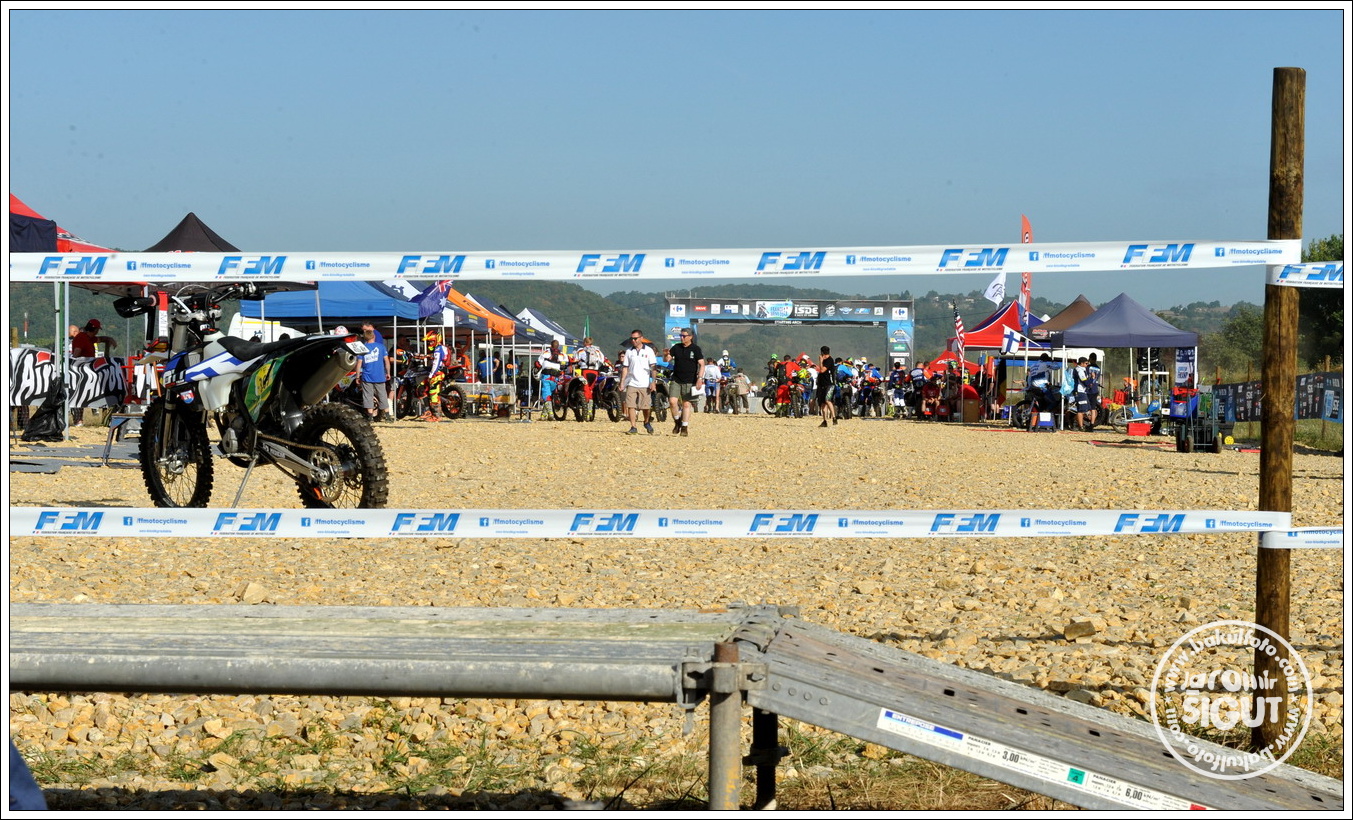 dsc_1084.jpg